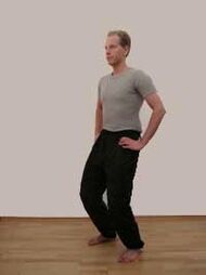 ejercicio para sostener una piedra para aumentar la potencia